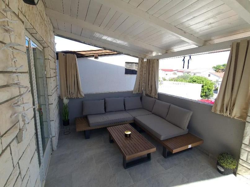 Apartment VI & La Electric Scooters Included فير المظهر الخارجي الصورة